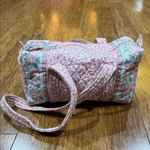 Vera Bradley Pink Floral small duffle Bag-vintage print